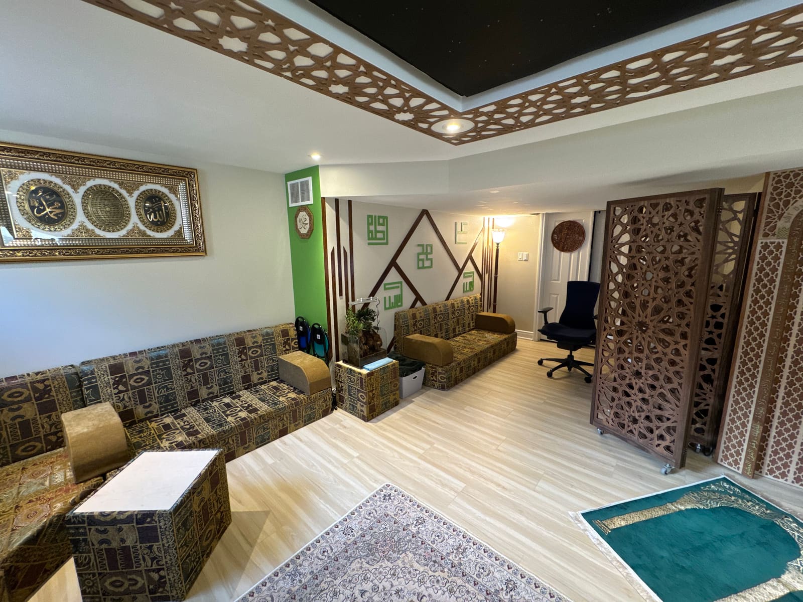 The finished room from the other side