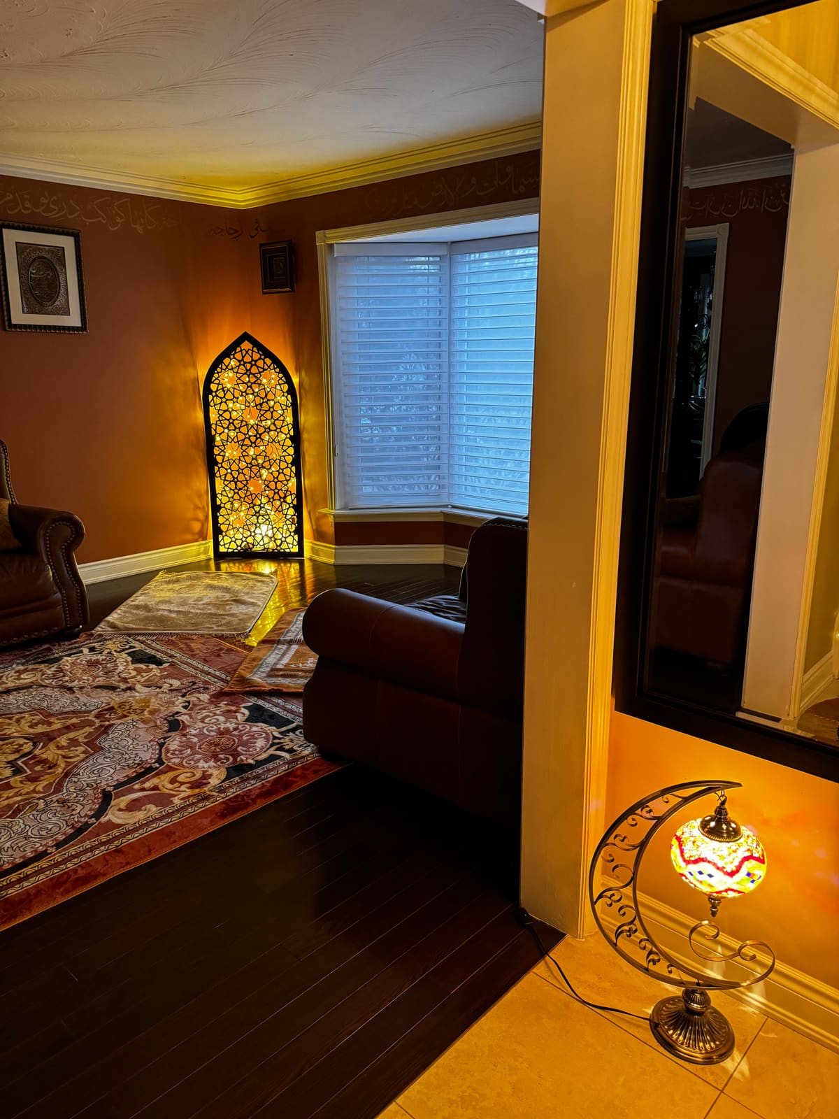 Backlit arch lantern and crescent lamp